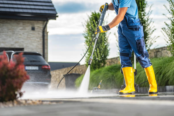 Why Choose Our Certified Pressure Washing Experts for Your Project Needs in Geneva, AL?